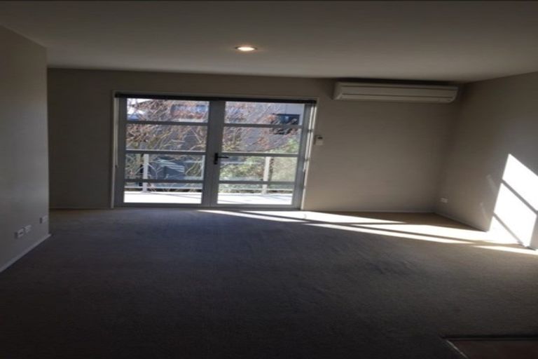 Photo of property in 3/440 Barbadoes Street, Edgeware, Christchurch, 8013