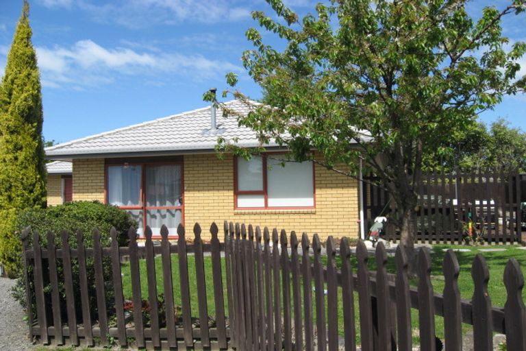 Photo of property in 11a Manahi Place, Woodend, 7610