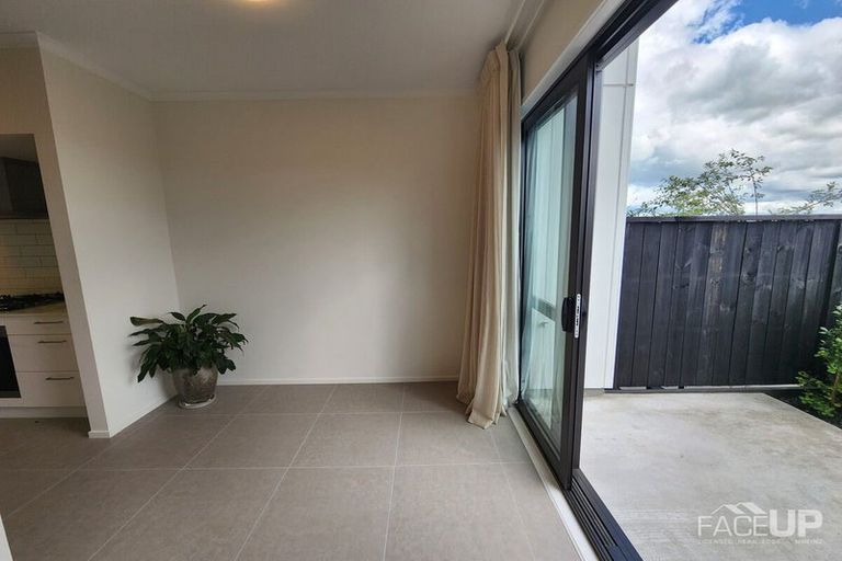 Photo of property in 36 Rahopuru Road, Westgate, Auckland, 0614