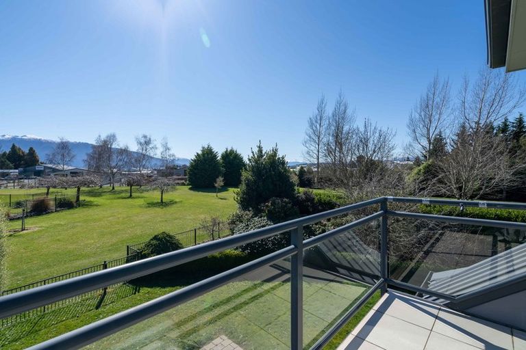 Photo of property in 11 Anderson Place, Te Anau, 9600