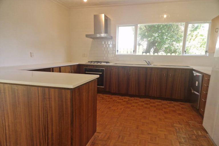 Photo of property in 78 Falkirk Avenue, Seatoun, Wellington, 6022