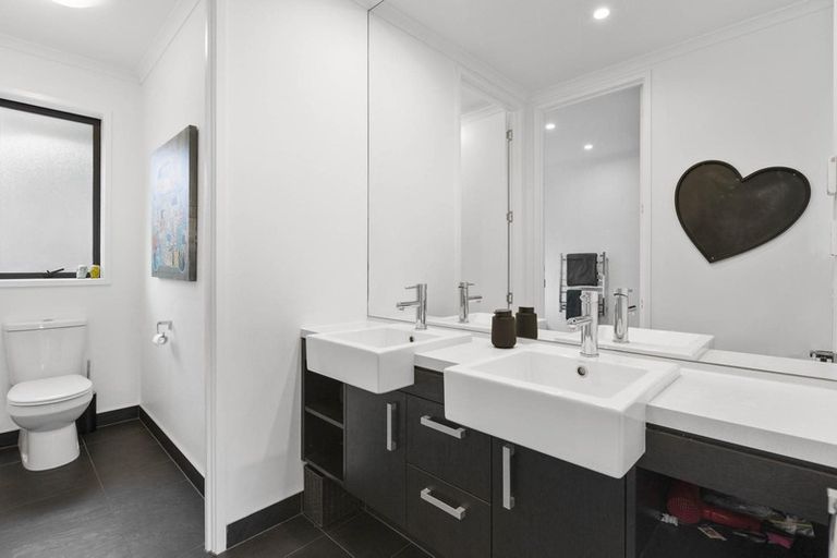 Photo of property in 317a Wishart Road, Helensville, 0875