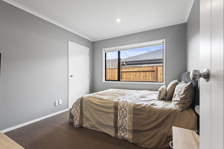 Photo of property in 9 Walnut Grove, Kelvin Grove, Palmerston North, 4414