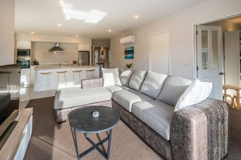 Photo of property in 2 Levinge Lane, Hillmorton, Christchurch, 8024