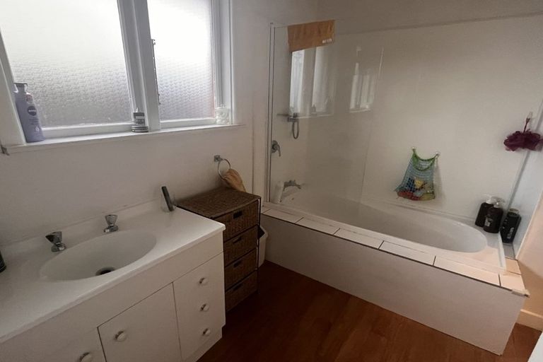 Photo of property in 78 Sawyers Arms Road, Northcote, Christchurch, 8052