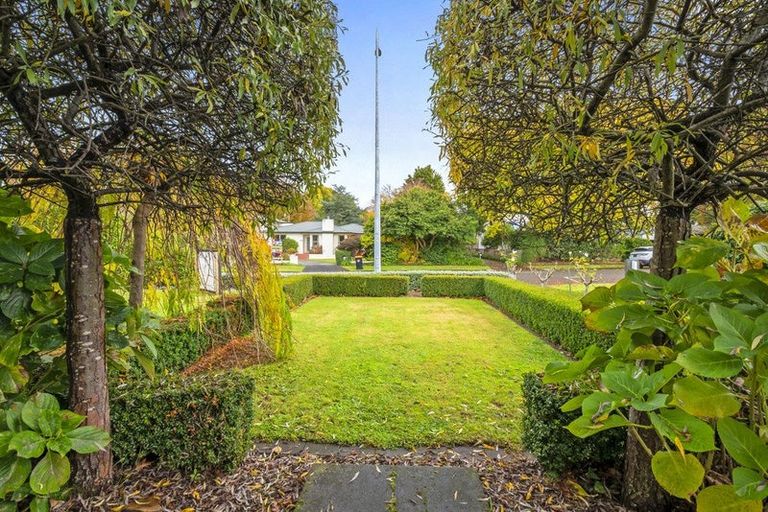 Photo of property in 125 Jickell Street, Hokowhitu, Palmerston North, 4410