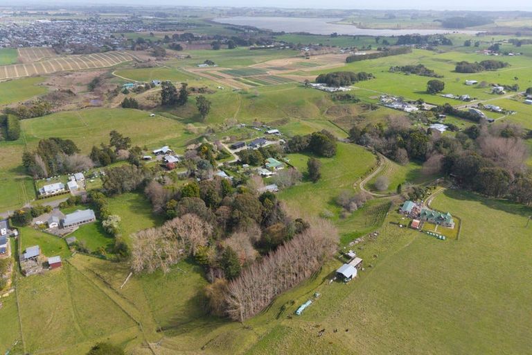 Photo of property in 86 Lindsay Road, Levin, 5510