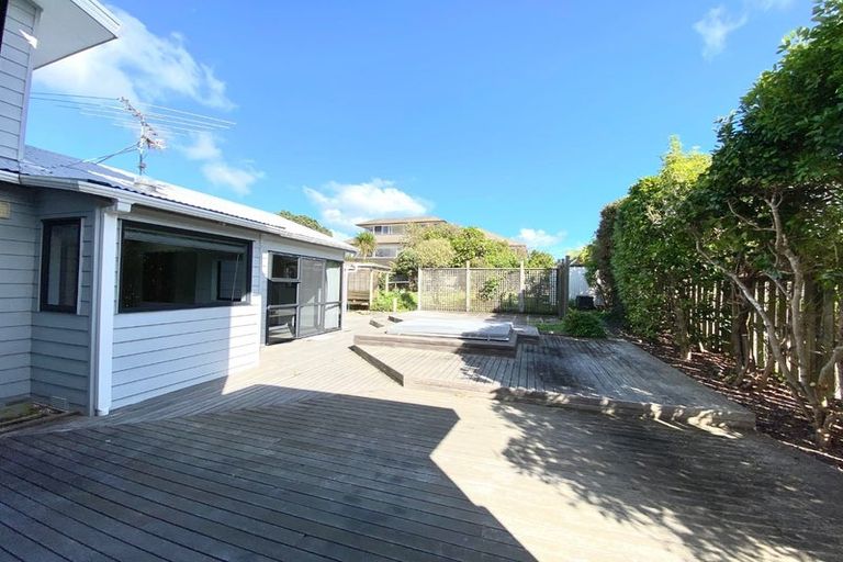 Photo of property in 68 Gulf View Road, Murrays Bay, Auckland, 0630