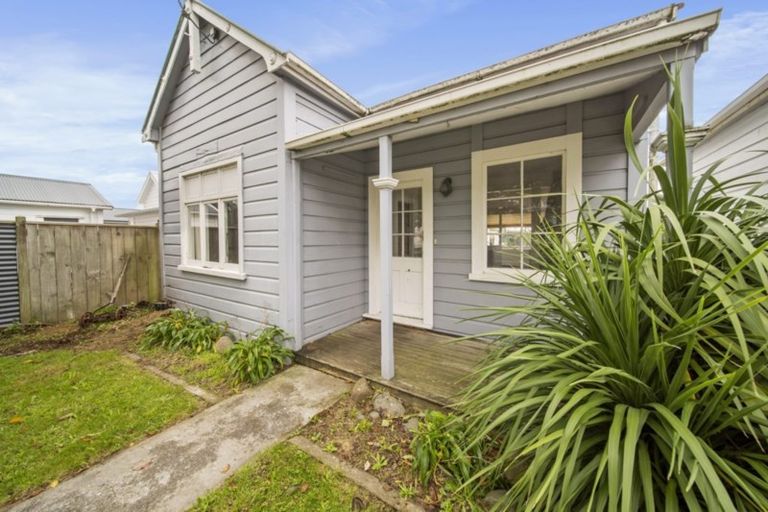 Photo of property in 163 Lemon Street, Strandon, New Plymouth, 4312