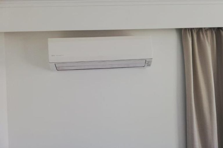 Photo of property in 61 Williams Street, Cambridge, 3434