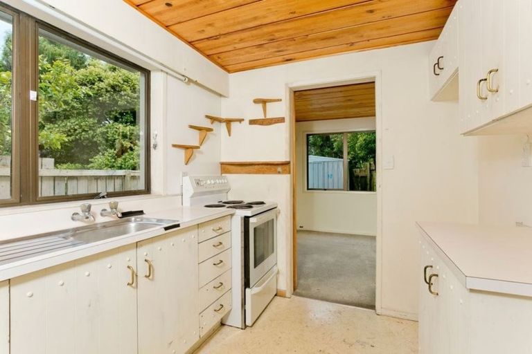 Photo of property in 2/25a Balmain Road, Birkenhead, Auckland, 0626