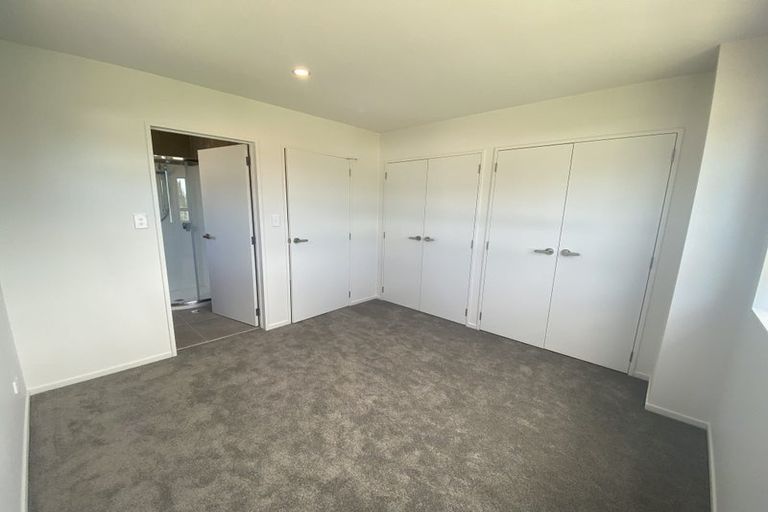 Photo of property in 19/8 Arney Road, Ranui, Auckland, 0612