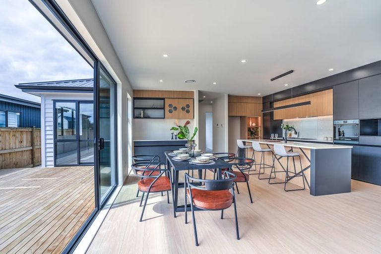 Photo of property in 26 Babina Avenue, Kumeu, 0810