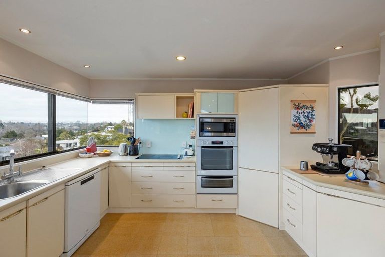 Photo of property in 96a Beerescourt Road, Beerescourt, Hamilton, 3200