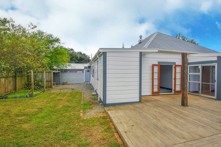 Photo of property in 6 Nobel Street, Carterton, 5713