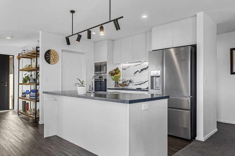 Photo of property in 102/1a Wendell Place, Greenlane, Auckland, 1061