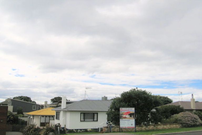 Photo of property in 111b Oceanview Road, Mount Maunganui, 3116