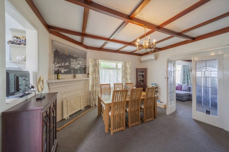 Photo of property in 2 Wilding Avenue, Marewa, Napier, 4110