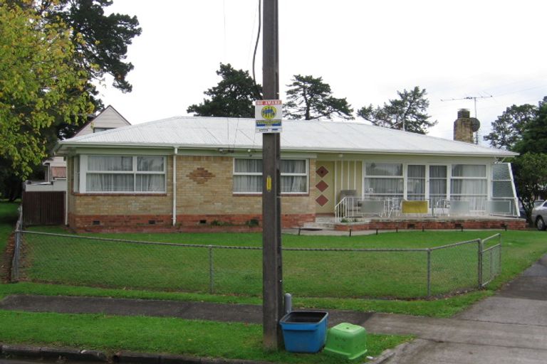 Photo of property in 33 Pandora Place, Pakuranga, Auckland, 2010