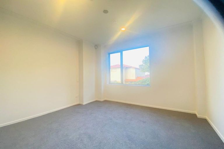Photo of property in 301/48 Clay Works Lane, New Lynn, 0600