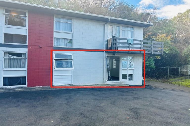 Photo of property in 9 Epsom Way, Karori, Wellington, 6012