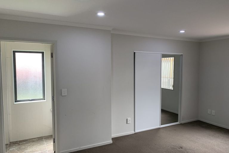 Photo of property in 12 Ranfurly Road, Papatoetoe, Auckland, 2104