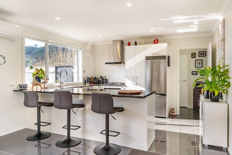 Photo of property in 20b Moohan Street, Wainuiomata, Lower Hutt, 5014