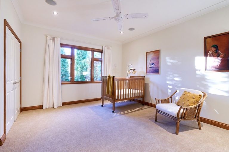 Photo of property in 26 Cameron Road, Bluff Hill, Napier, 4110