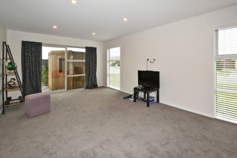 Photo of property in 3 Blue Jean Avenue, Rolleston, 7614