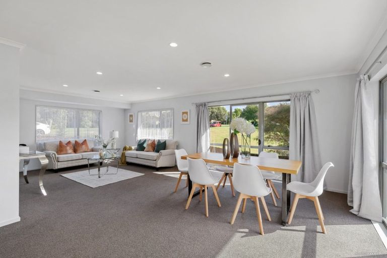 Photo of property in 14 Princeton Parade, Albany, Auckland, 0632