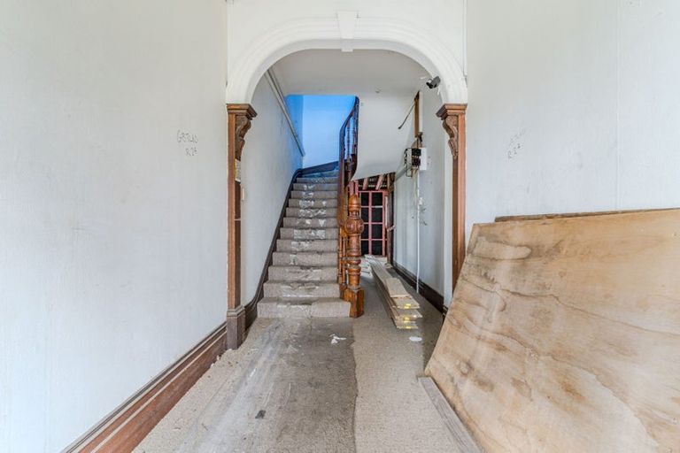 Photo of property in 1 Phillips Street, Kensington, Dunedin, 9011