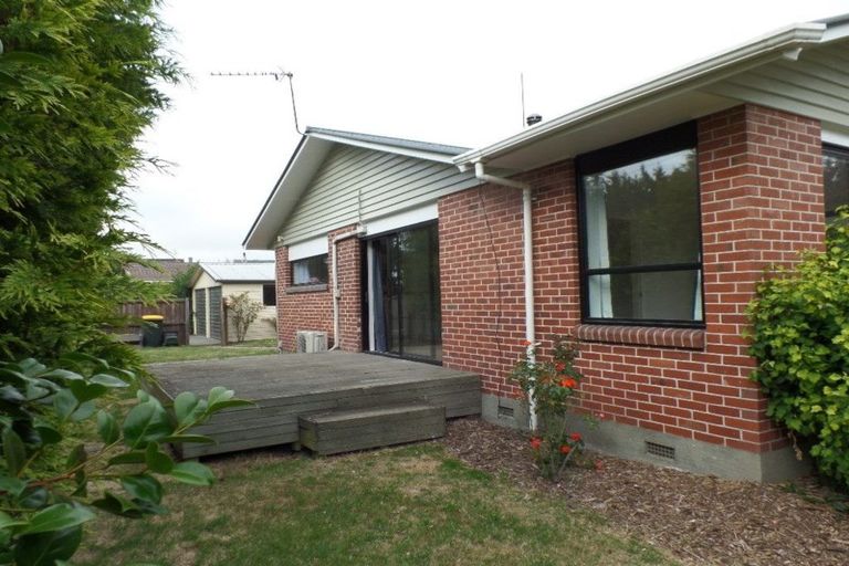 Photo of property in 371 Yaldhurst Road, Russley, Christchurch, 8042