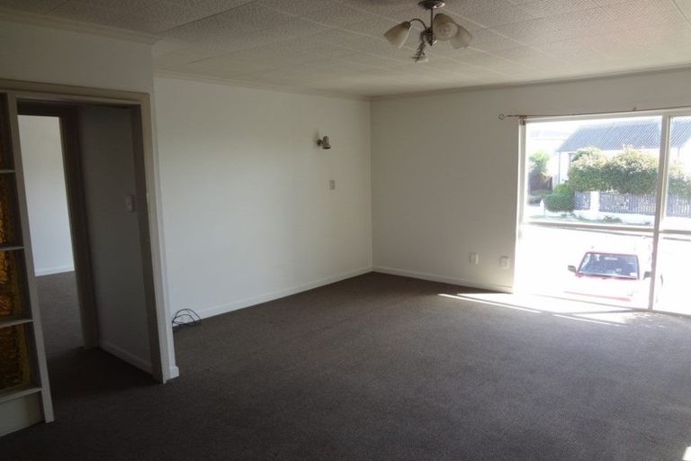 Photo of property in 1/27 Bucknell Street, Sockburn, Christchurch, 8042