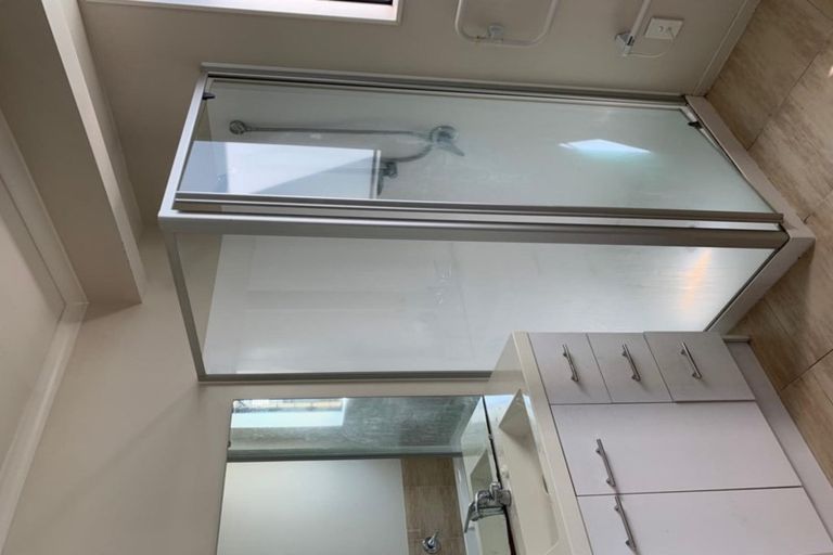 Photo of property in 77 Rathmar Drive, Manurewa, Auckland, 2105