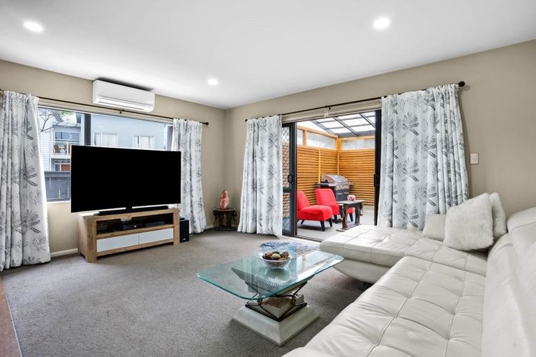 Photo of property in 28 Malahide Drive, Flat Bush, Auckland, 2019