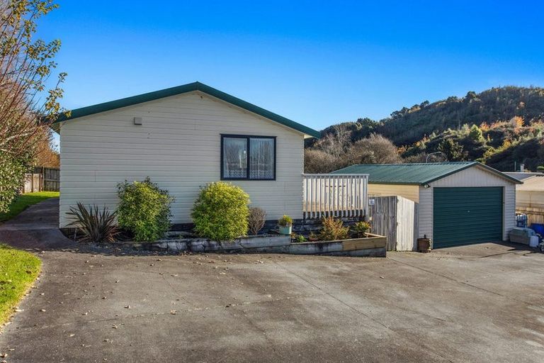 Photo of property in 2 Julian Road, Kawerau, 3127