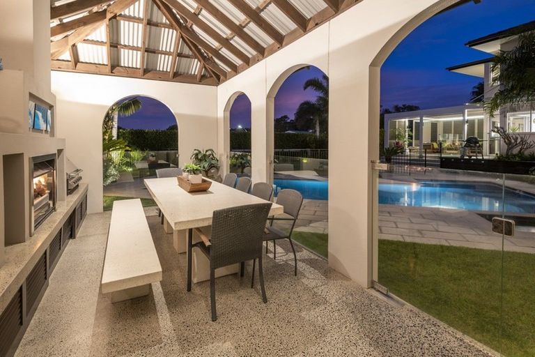 Photo of property in 42 Manor Park, Sunnyhills, Auckland, 2010