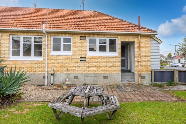 Photo of property in 3 Treloar Street, Fairfield, Hamilton, 3214