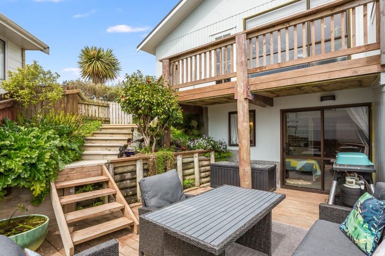 Photo of property in 24 The Sounding, Whitby, Porirua, 5024