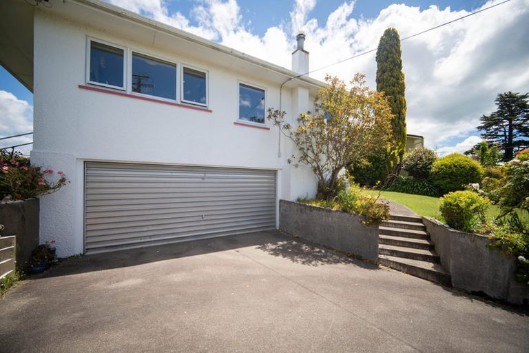 Photo of property in 16 Surrey Road, Richmond, 7020
