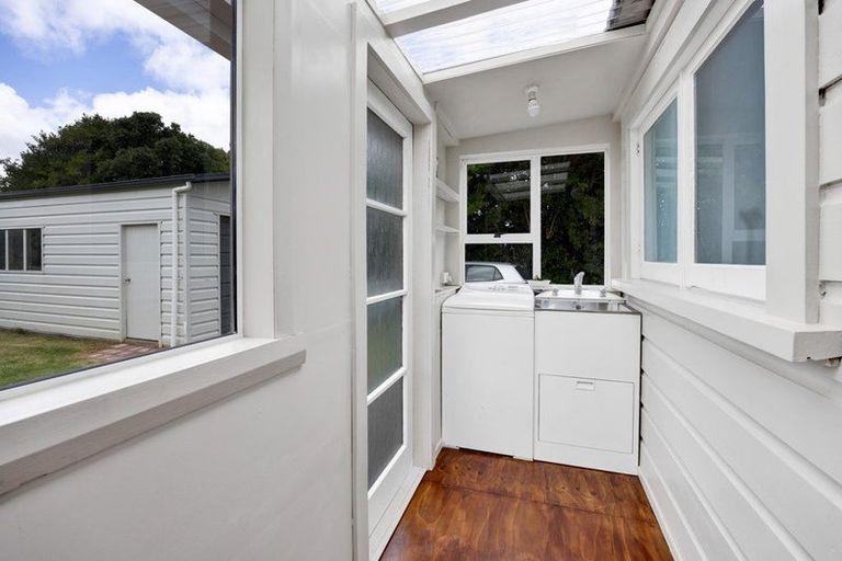 Photo of property in 63 King Street, Opunake, 4616