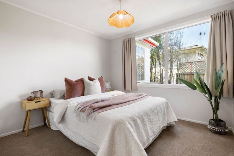 Photo of property in 21 Morrow Avenue, St Andrews, Hamilton, 3200