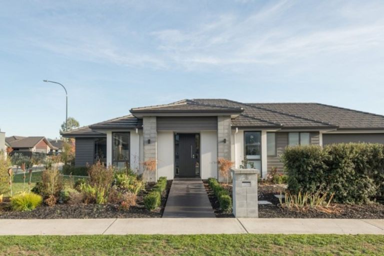 Photo of property in 30 Wanderers Avenue, Brightwater, 7022