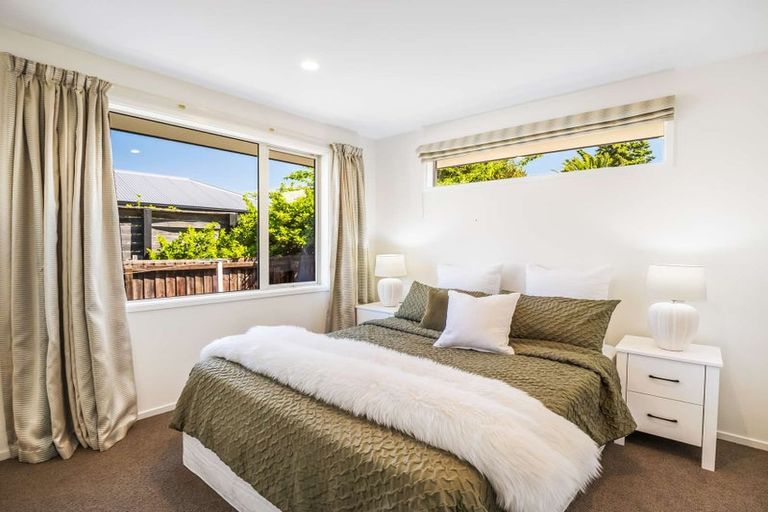 Photo of property in 130a Halswell Junction Road, Halswell, Christchurch, 8025