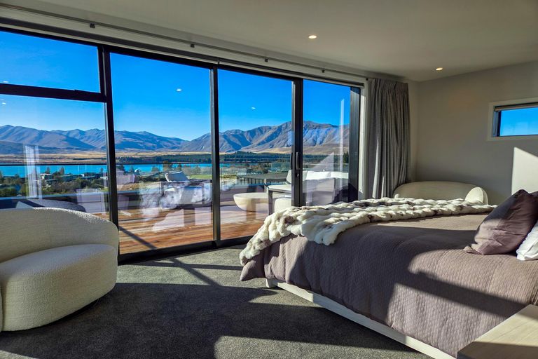 Photo of property in 20 Erebus Place, Lake Tekapo, 7999