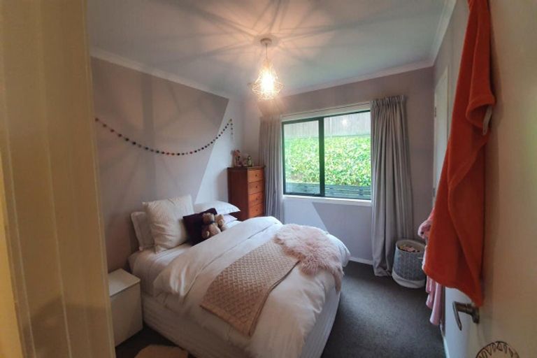 Photo of property in 65 Karamea Street, Whalers Gate, New Plymouth, 4310