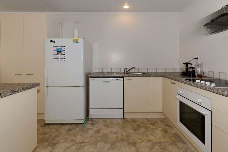 Photo of property in 57 Kona Crescent, Henderson, Auckland, 0610