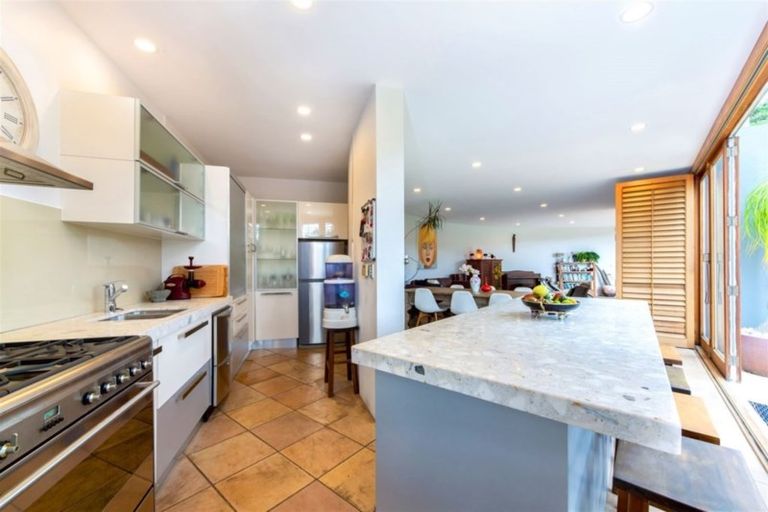 Photo of property in 3/37 Prospect Terrace, Milford, Auckland, 0620