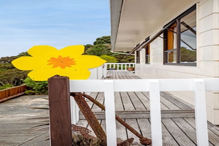 Photo of property in 24 Puketiro Place, Paihia, 0200