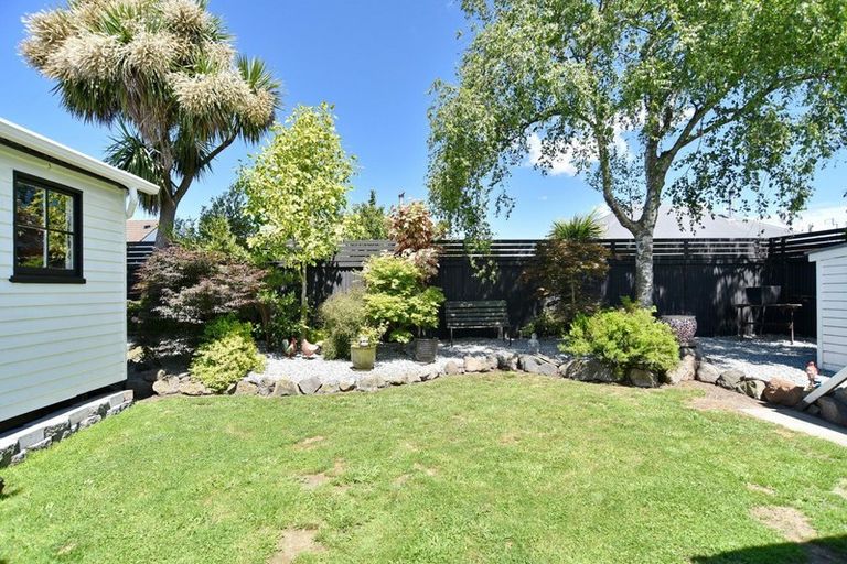 Photo of property in 7 Aldersley Street, Richmond, Christchurch, 8013